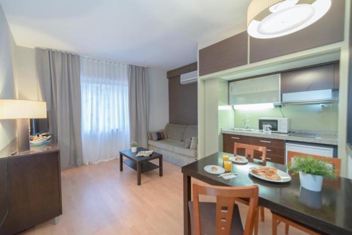 Senator Barcelona Apartments חדר תמונה