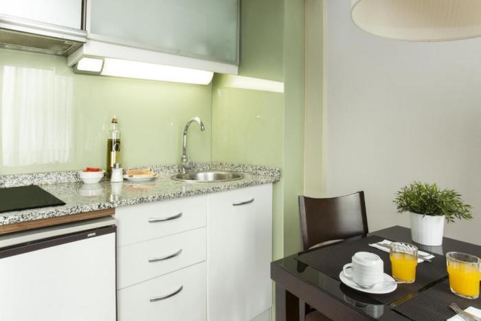 Senator Barcelona Apartments חדר תמונה